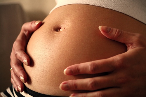 试管婴儿造成宫外孕的原因是什么
